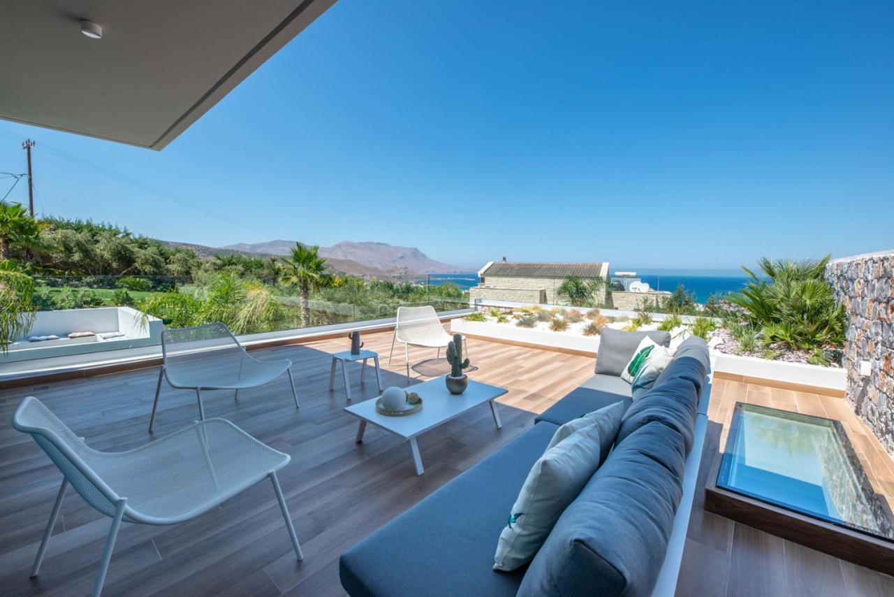 Villa Lydia I Superb Views, Two Pools, Next To The City Kíssamos Exterior foto